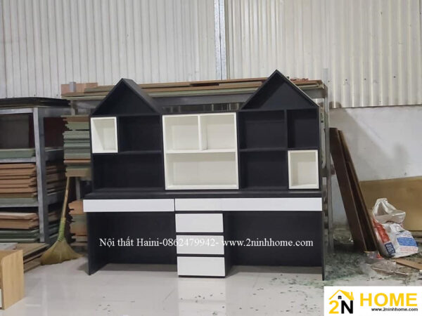 Bàn học kèm giá sách cho bé bằng gỗ công nghiệp phối màu